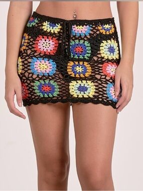 NWT Elan/Sensea Black Crochet Mini Skirt- Sz Large